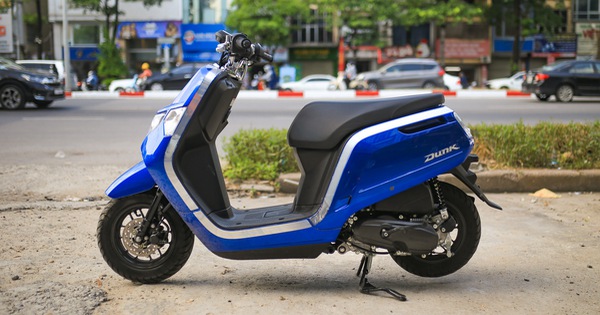 Honda Dunk 50 phân khối - Xe ga 'hàng hiếm' giá tới 100 triệu đồng tại Việt  Nam - Tuổi Trẻ Online