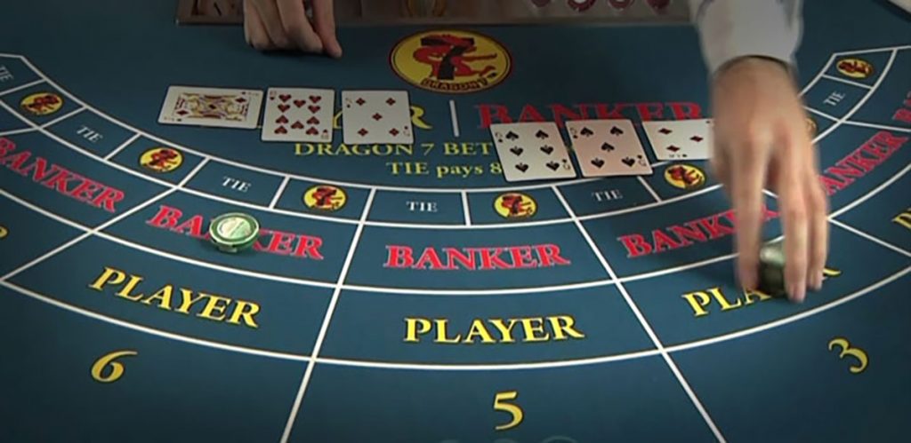 Baccarat - Roulette là những trò chơi cờ bạc bị pháp luật Việt Nam nghiêm cấm.